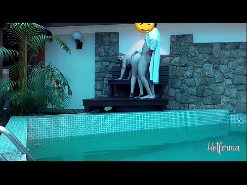 ❤️ Il capo invita la cameriera alla piscina, ma non poteva resistere a un caldo Super sesso al it.dreamypassionjourney.ru ❌